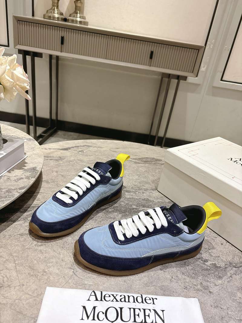 Alexander McQueen Sprint Runner Sneakers — صورة 1